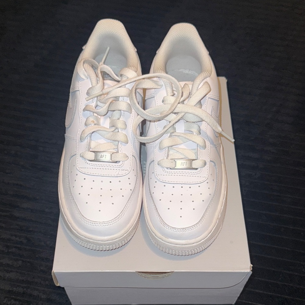 White Air Force 1
